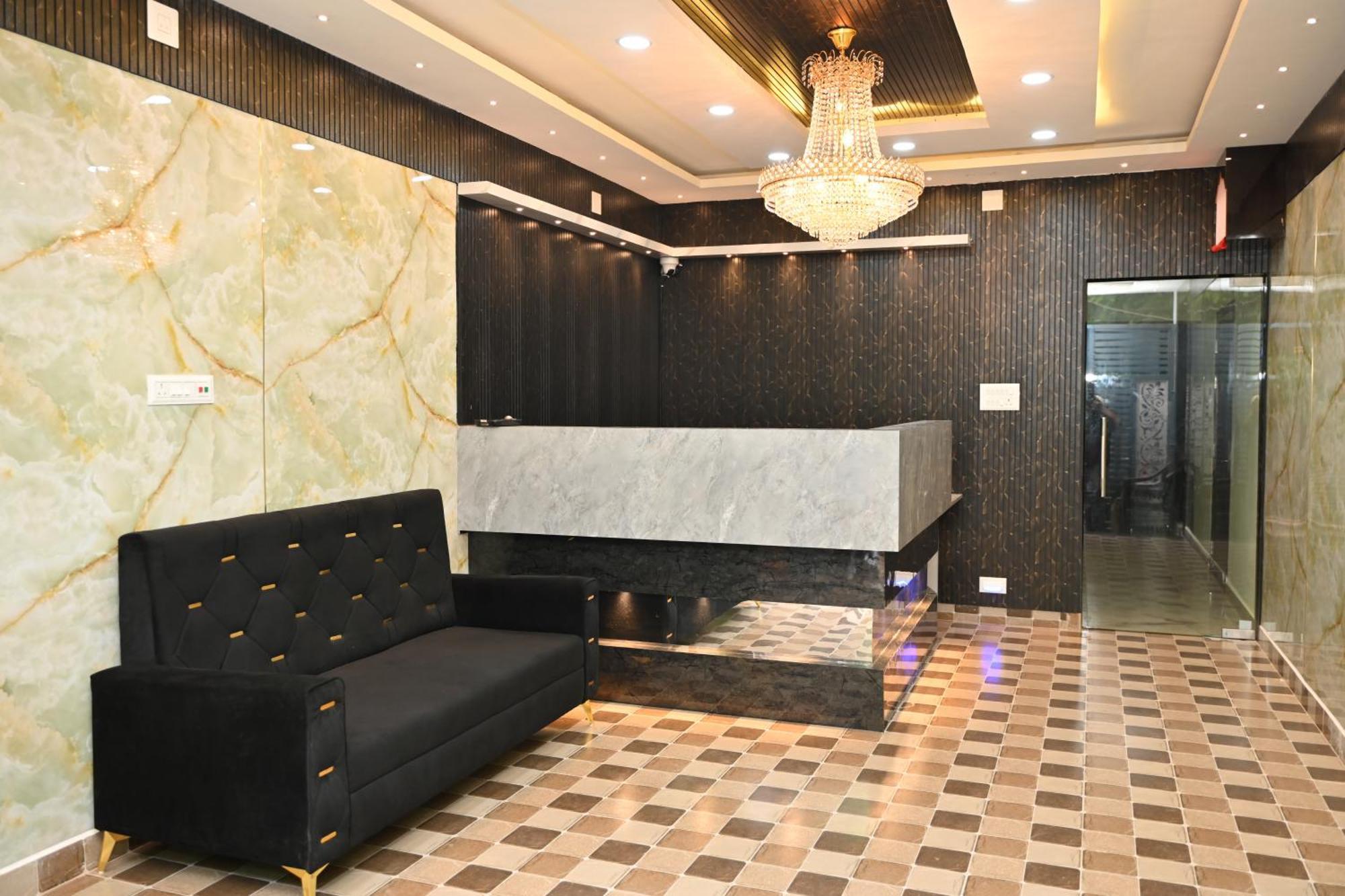 The Vintage Plaza Hotel Baripada Exterior foto